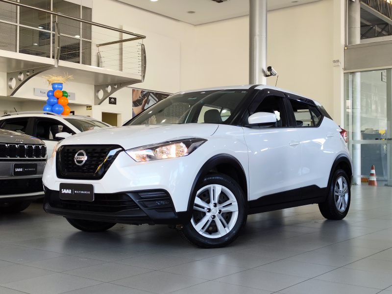NISSAN KICKS ACTIVE XTRONIC