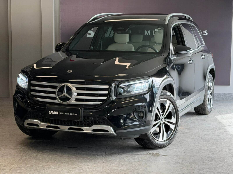 MERCEDES-BENZ GLB 220 2.0 MHEV AMG LINE 4MATIC 8G-DCT