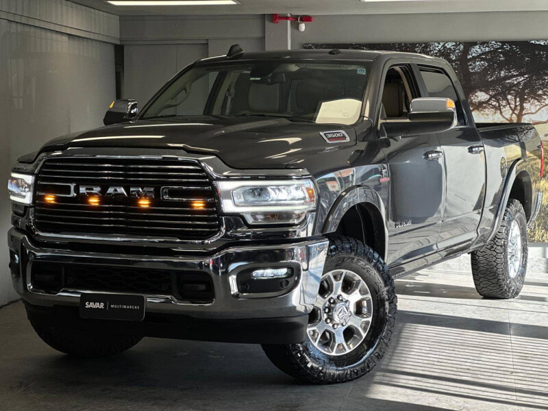RAM 3500 6.7 I6 TURBO DIESEL LARAMIE CD 4X4 AUTOMÁTICO